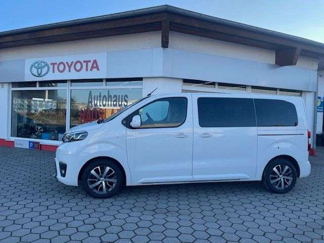 Toyota Proace 80.300 km 31.000 &euro; Cham 93413