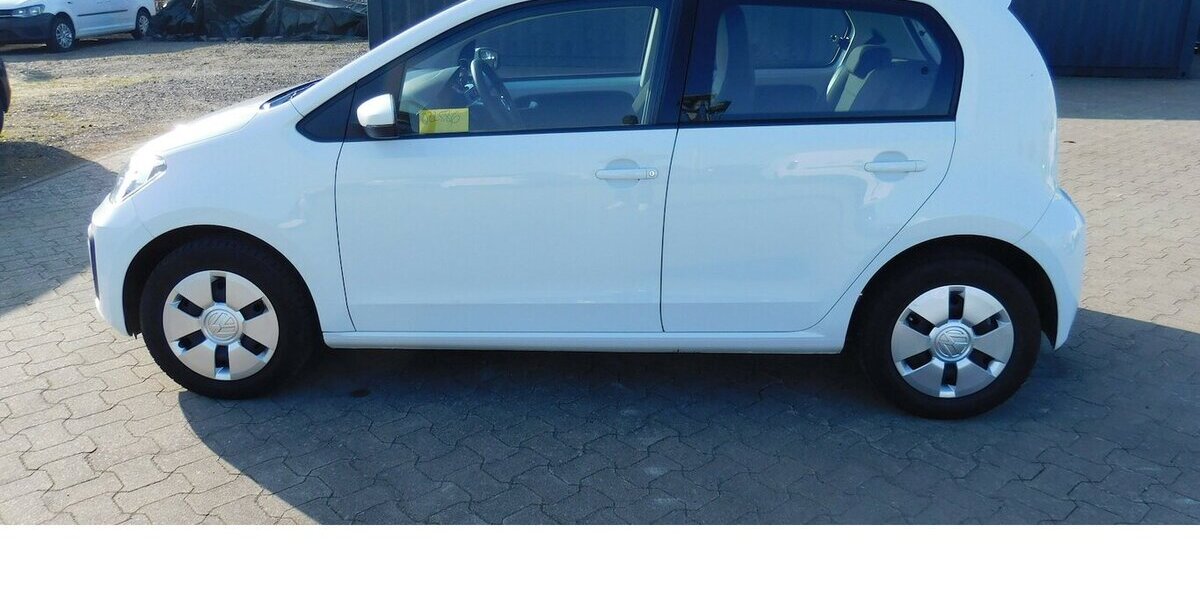 VW up! 1.0 Move MPI BMT 4Trg Klima Radio 27.100 km 11.990 &euro; Vordorf 38533