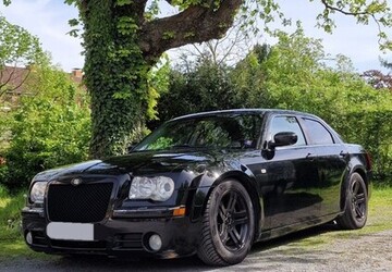 Chrysler 300C 290.000 km 4.550 &euro; Köln 50667