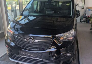 Opel Combo 33.500 km 20.600 &euro; Eggebek 24852
