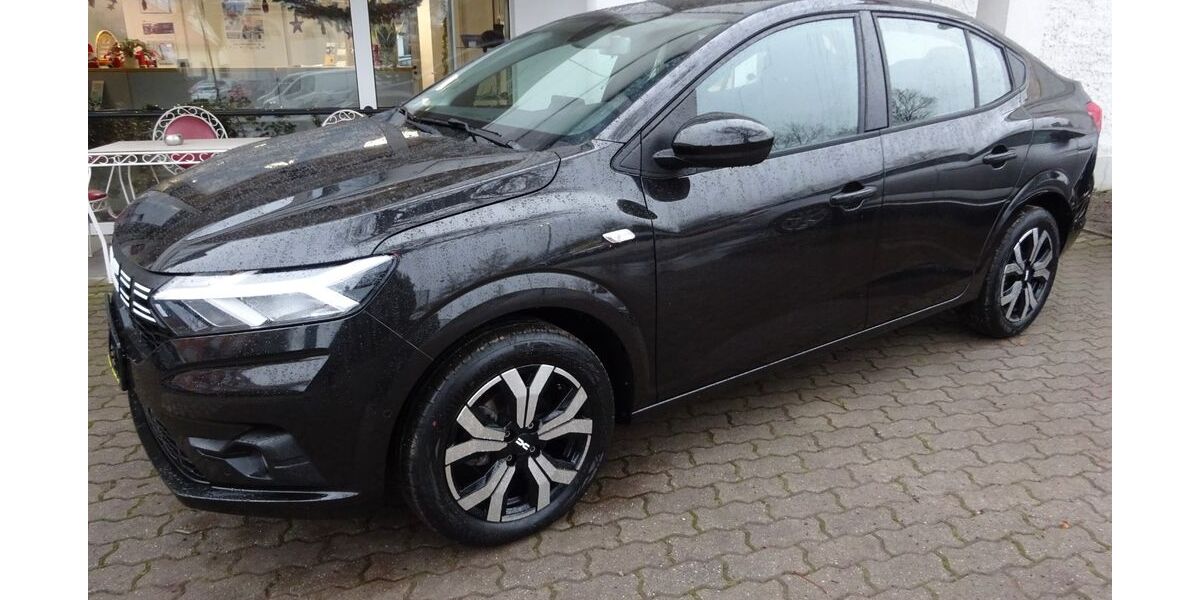 Dacia Logan 10.900 km 16.990 &euro; Dresden 01217