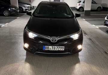 Toyota Auris 109.258 km 10.300 &euro; Böblingen 71034
