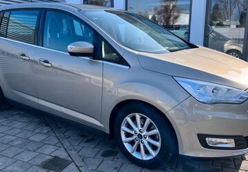 Ford Grand C-Max 62.000 km 12.600 &euro; Königsbrunn 86343