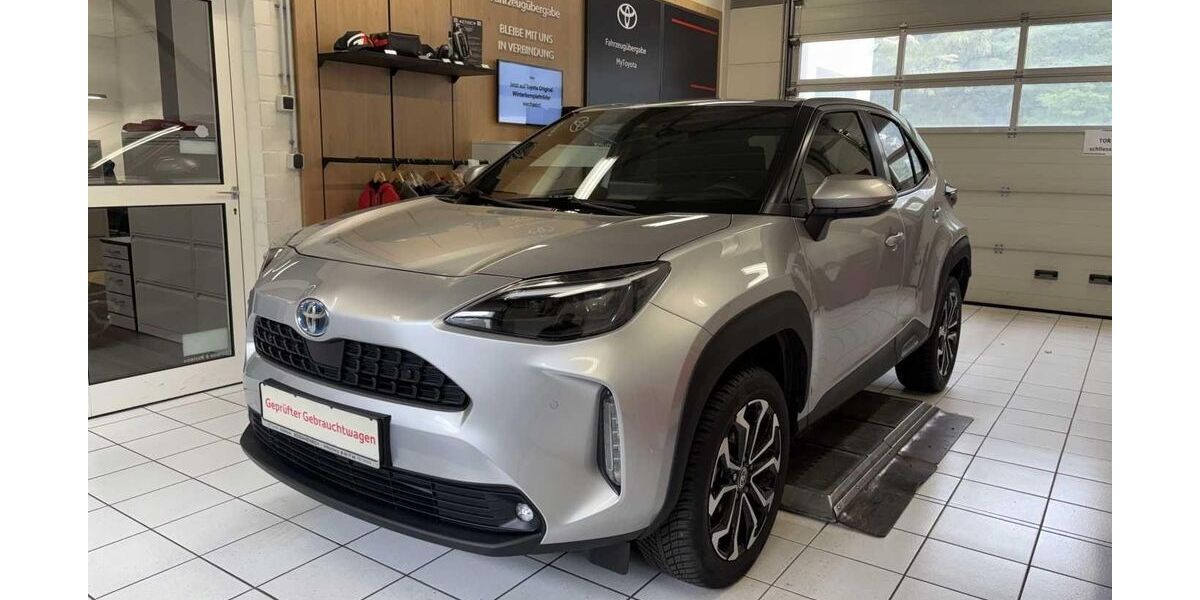 Toyota Yaris Cross 12.530 km 28.990 &euro; Wittenberg 06886