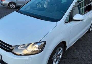 VW Sharan 169.426 km 25.999 &euro; Paderborn 33106