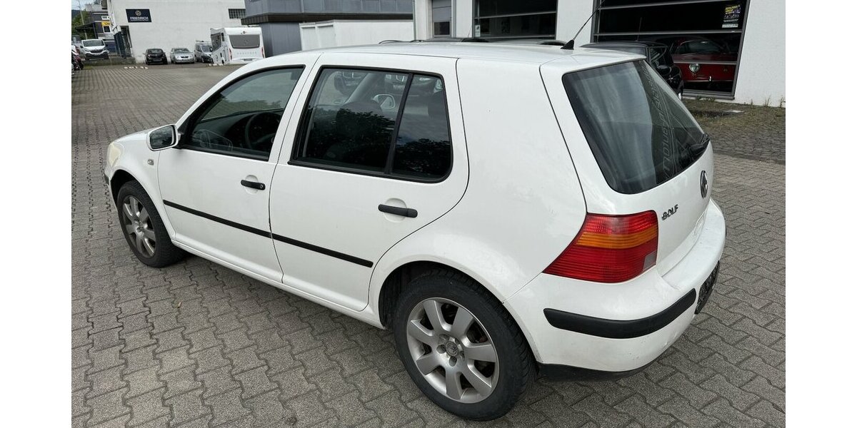 VW Golf IV 1.4 * TÜV 1/2028* 119.000 km 975 &euro; Schorndorf 73614