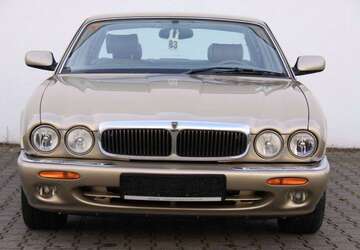 Jaguar XJ 88.300 km 24.999 &euro; Heppenheim 64646