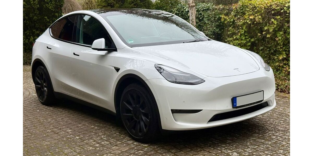 Tesla Model Y 76.500 km 29.400 &euro; Hannover 30559