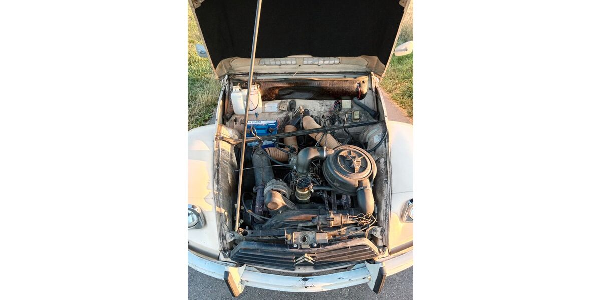 Citroen 2 CV 114.000 km 9.290 &euro; Mandelbachtal 66399