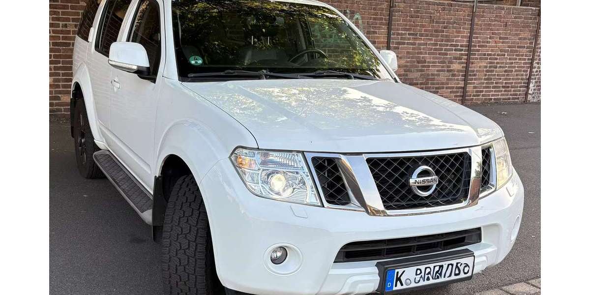 Nissan Pathfinder 144.500 km 18.499 &euro; Köln 50999
