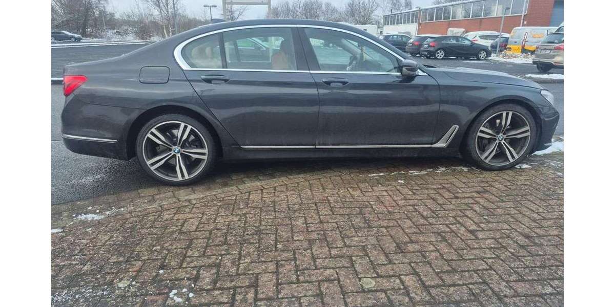 BMW 740 135.515 km 23.900 &euro; Achim 28832