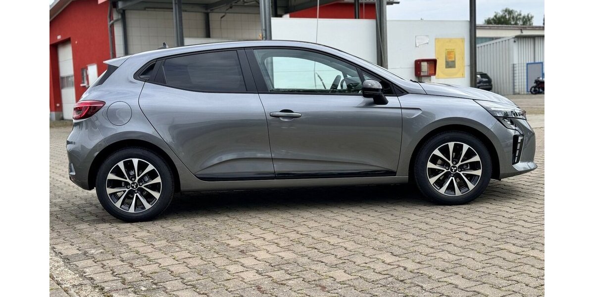 Mitsubishi Colt PLUS 1.0 T.B.KlimaA/Led/CarPlay/SitzH. 1.900 km 18.990 &euro; Donauwörth 86609