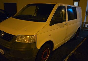 VW T5 Transporter 217.000 km 7.500 &euro; Beckingen 66701