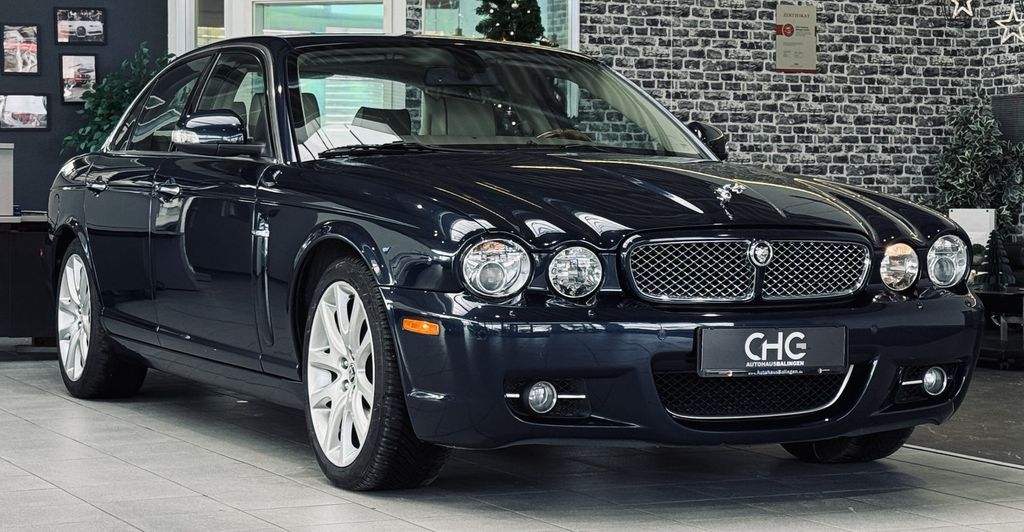 Jaguar XJ 149.500 km 17.850 &euro; Balingen 72336