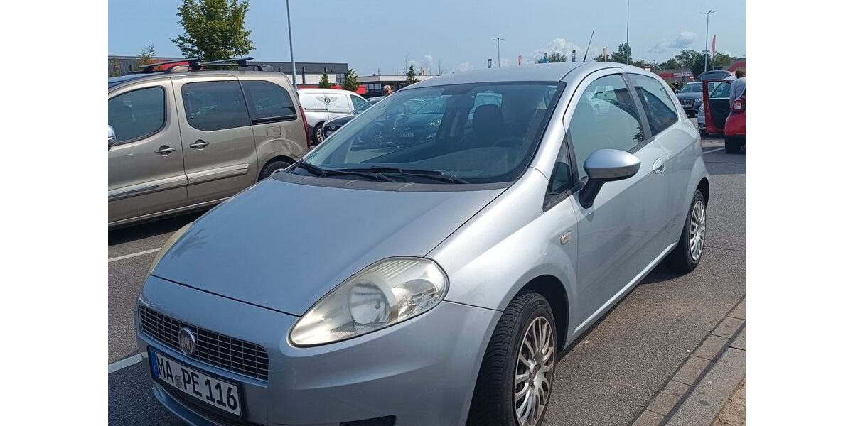 Fiat Punto 143.000 km 2.650 &euro; Mannheim 68169