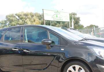 Opel Meriva 85.650 km 7.490 &euro; Holleben bei Halle 06179