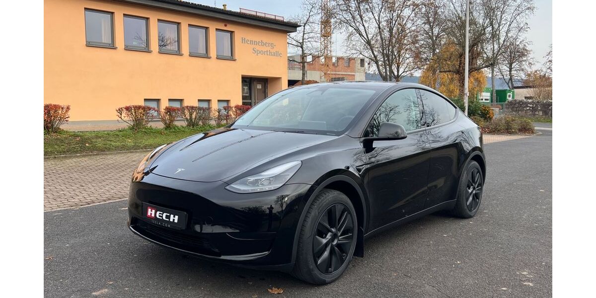 Tesla Model Y 5.102 km 35.999 &euro; Bad Bocklet 97708