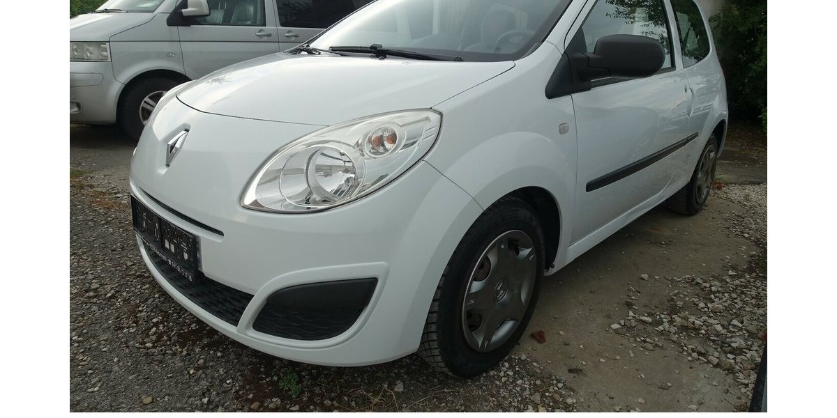 Renault Twingo Authentique §10/27 R/CD ZV-FB Servo ABS 132.700 km 2.300 &euro; Neumarkt/OPf 92318