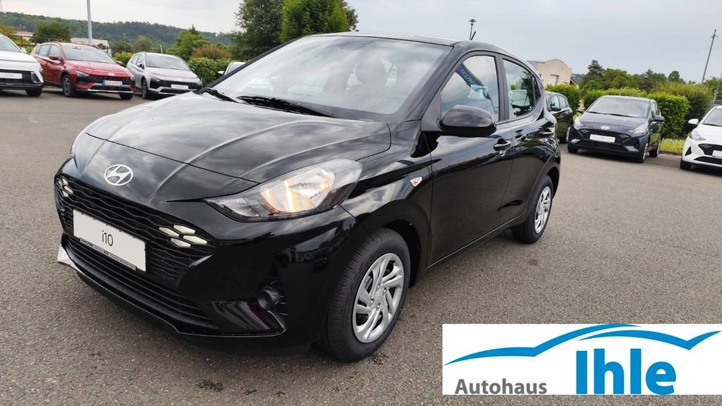 Hyundai i10 3.325 km 17.390 &euro; Freyburg 06632