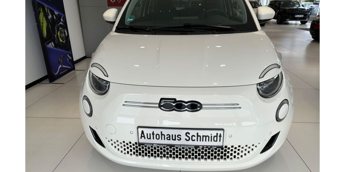 Fiat 500e 22.068 km 19.990 &euro; Dautphetal 35232