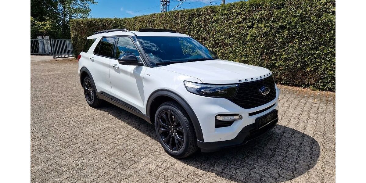 Ford Explorer 159.874 km 29.900 &euro; Renchen 77871