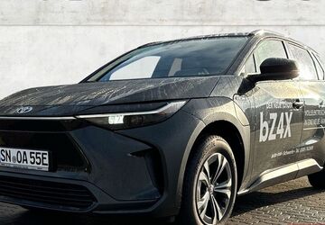 Toyota bZ4X 12.900 km 30.900 &euro; Schwerin 19057