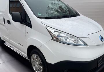 Nissan NV200 15.792 km 14.800 &euro; Puchheim 82178