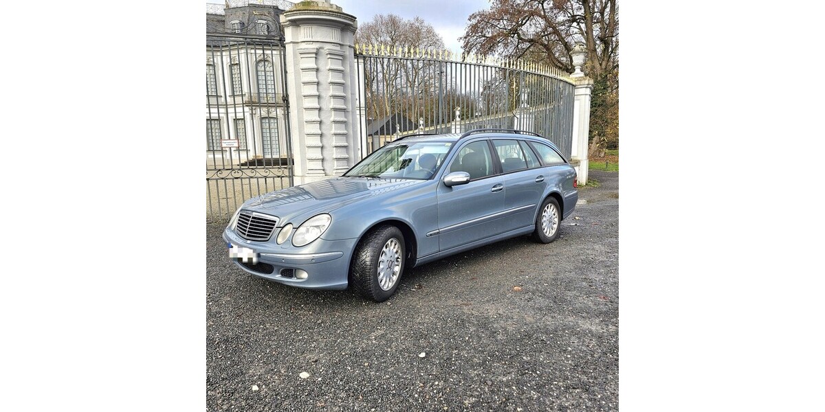 Mercedes-Benz E 220 572.000 km 1.950 &euro; Hürth 50354
