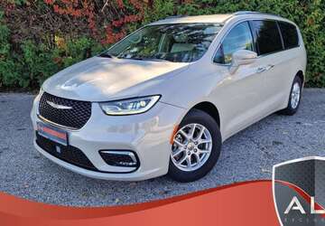 Chrysler Pacifica 72.400 km 26.990 &euro; München 80687