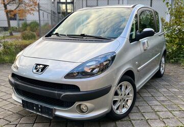 Peugeot 1007 133.500 km 1.249 &euro; Rosenheim 83026