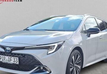 Toyota Corolla 5.000 km 31.990 &euro; Pirna 01796