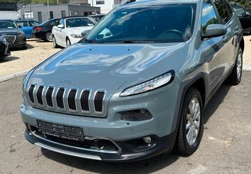 Jeep Cherokee 185.000 km 9.450 &euro; Merzig 66663