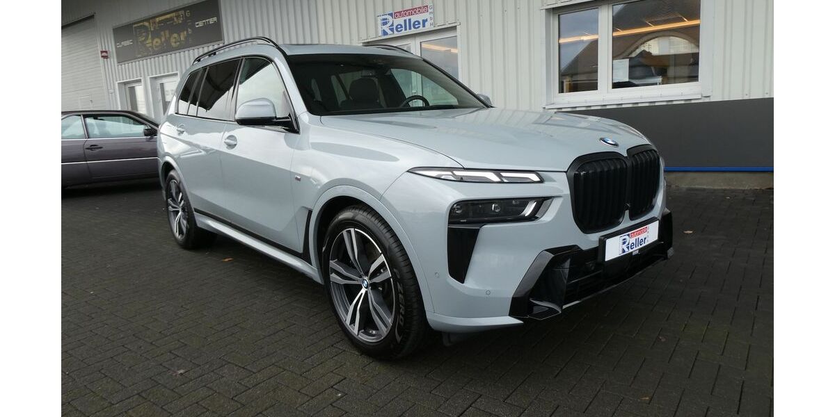 BMW X7 44.246 km 82.900 &euro; Paderborn 33106