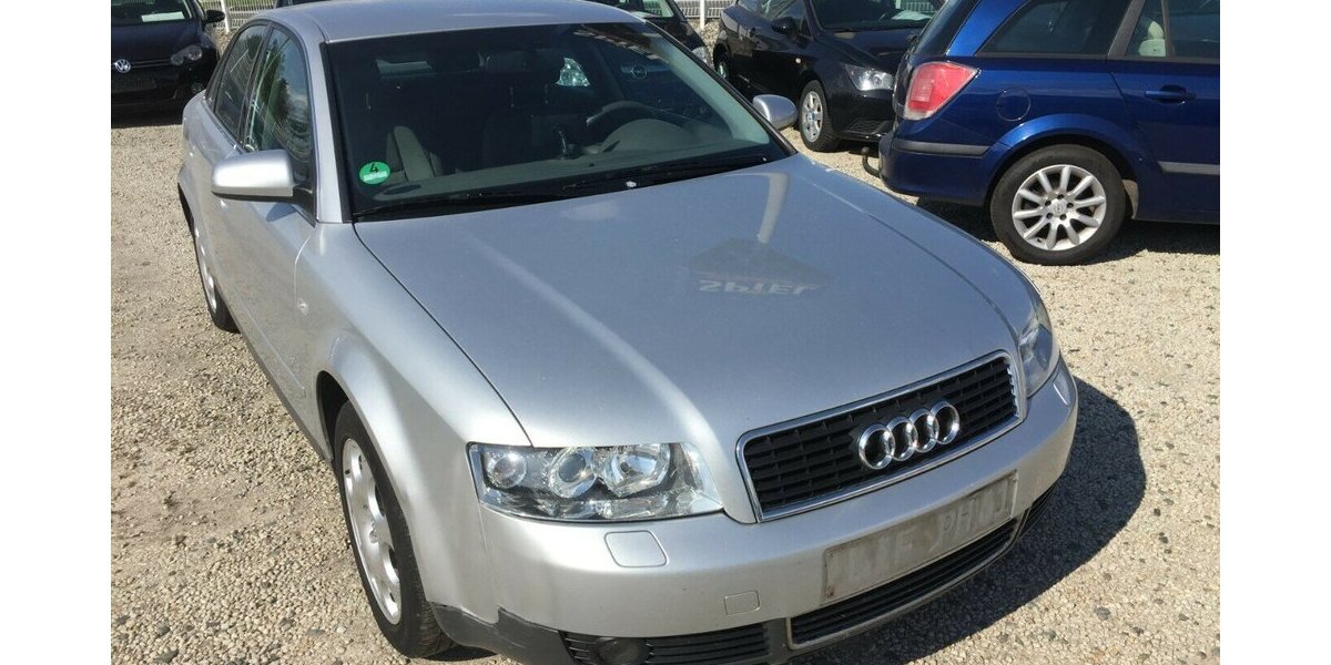 Audi A4 2.0,AHK,Sitzheiz.,Navi,Tüv 11/27! 216.000 km 2.600 &euro; Himmelkron 95502