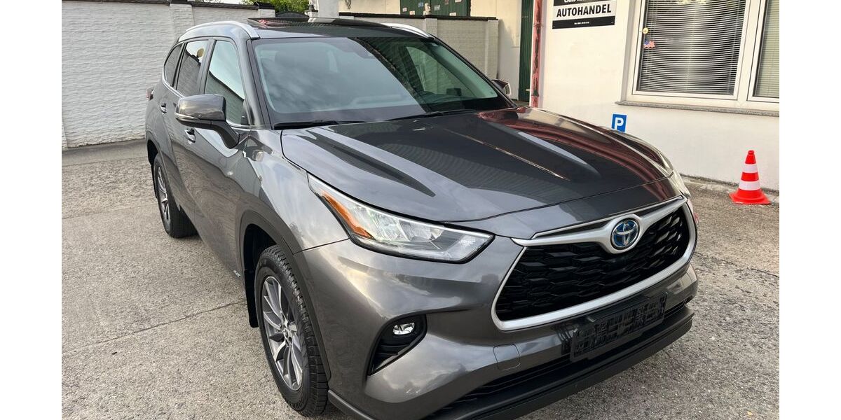 Toyota Highlander 86.500 km 41.900 &euro; Großbeeren ( bei Berlin ) 14979