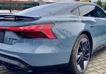 Audi Quattro 19.200 km 39.720 &euro; Czestochowa 