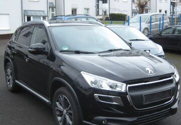 Peugeot 4008 142.600 km 8.900 &euro; Warstein 59581