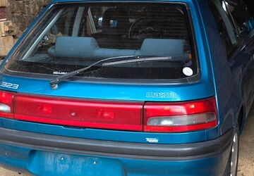 Mazda 323 133.000 km 2.200 &euro; Messkirch 88605