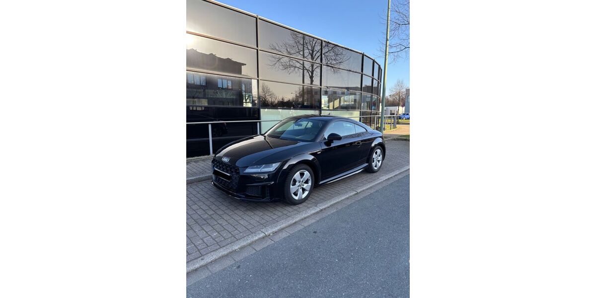 Audi TT 61.976 km 31.500 &euro; Bochum 44809