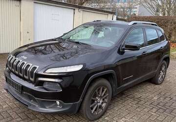 Jeep Cherokee 150.000 km 11.290 &euro; Aachen 52068