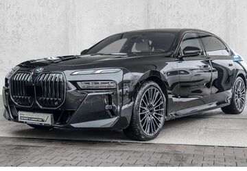 BMW 740 21.200 km 104.390 &euro; Velbert 42553