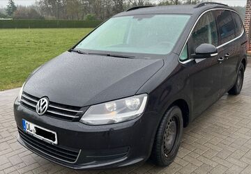 VW Sharan 247.000 km 8.500 &euro; Wardenburg 26203
