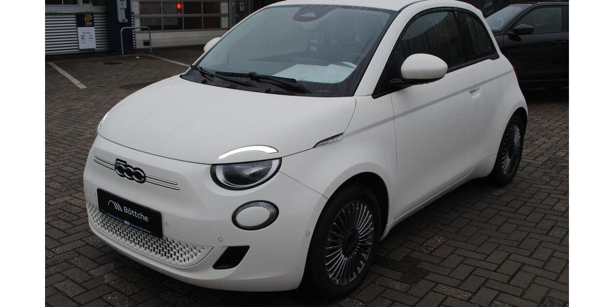 Fiat 500e 3.430 km 22.990 &euro; Dessau-Roßlau 06842