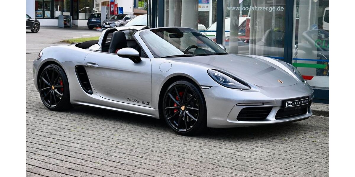 Porsche Boxster 31.065 km 64.500 &euro; Uhldingen 88690