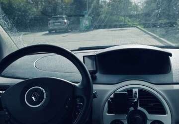 Renault Modus 129.000 km 3.500 &euro; rüsselsheim 65428