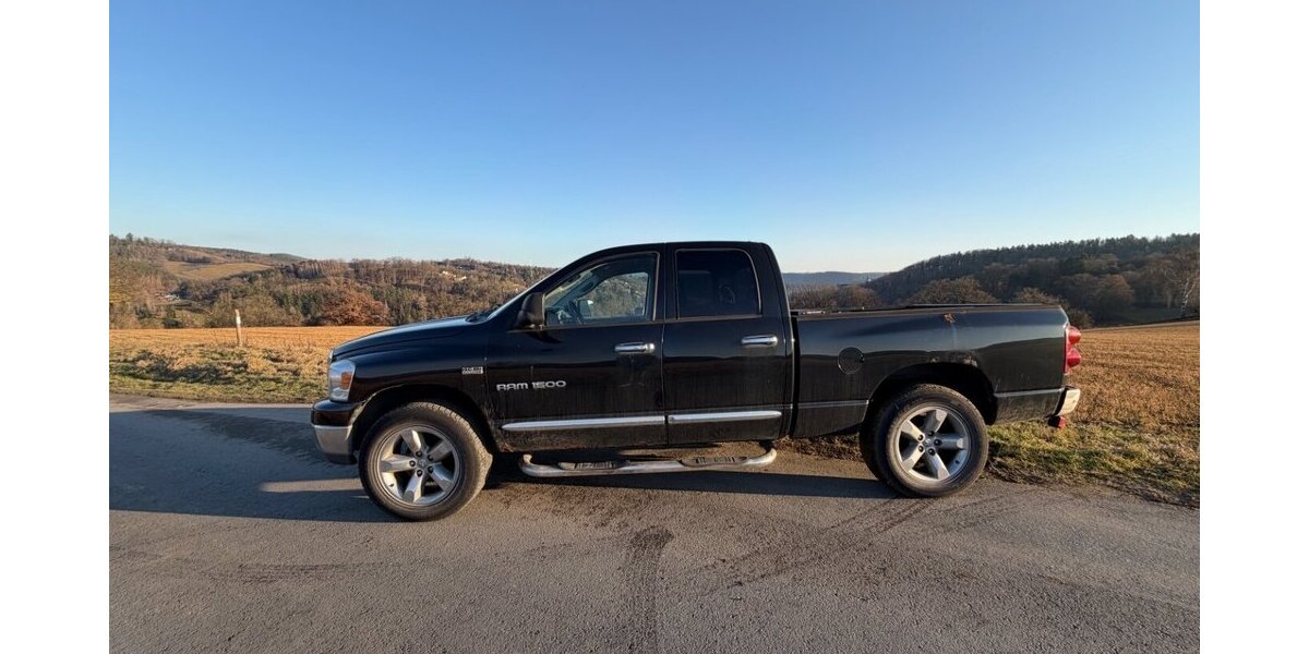 Dodge RAM 1500 Hemi 172.000 km 7.500 &euro; Rudolstadt 07407