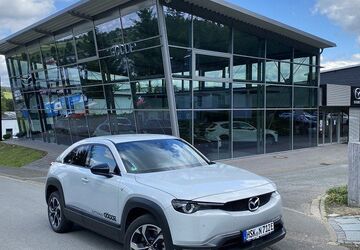 Mazda MX-30 8.314 km 27.490 &euro; Schmallenberg 57392