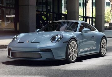 Porsche 992 1.800 km 407.900 &euro; Stuttgart 70469