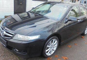 Honda Accord 349.000 km 1.950 &euro; Dillingen/Saar 66763