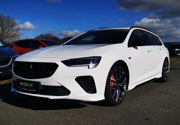 Opel Insignia 61.690 km 29.490 &euro; Ebersbach 02730